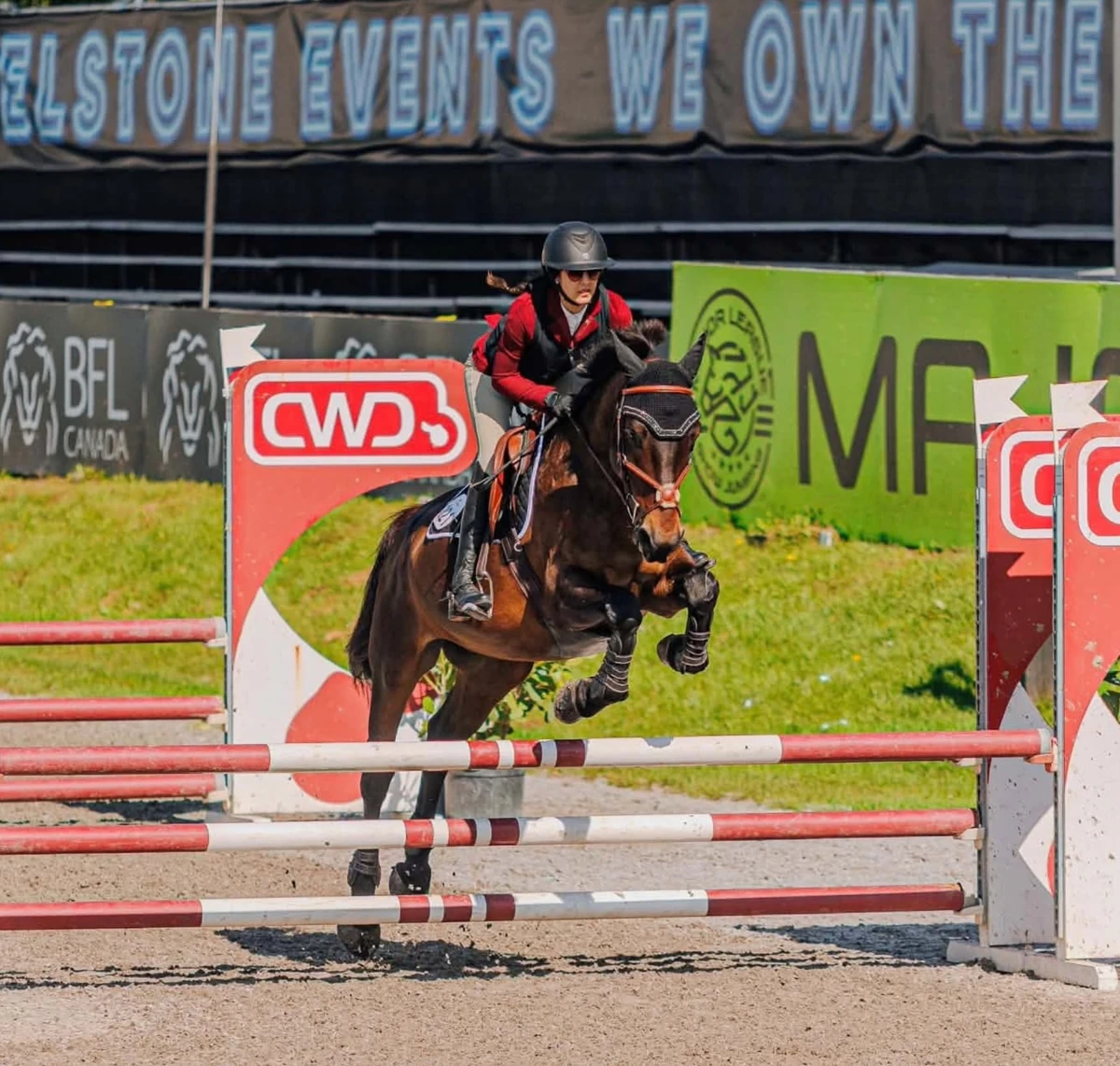 Jenn Crawford show jumping